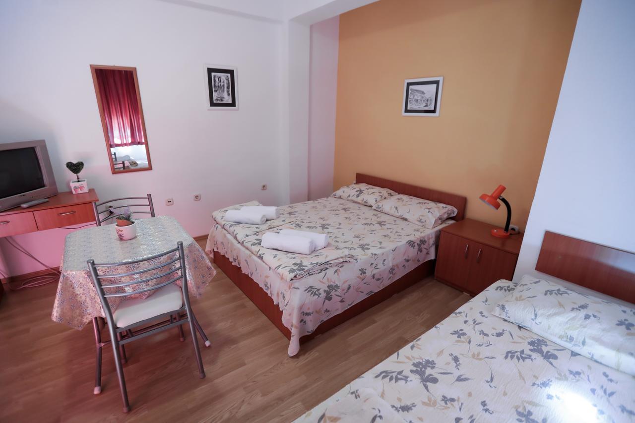 Bakal Apartments Ohrid Esterno foto