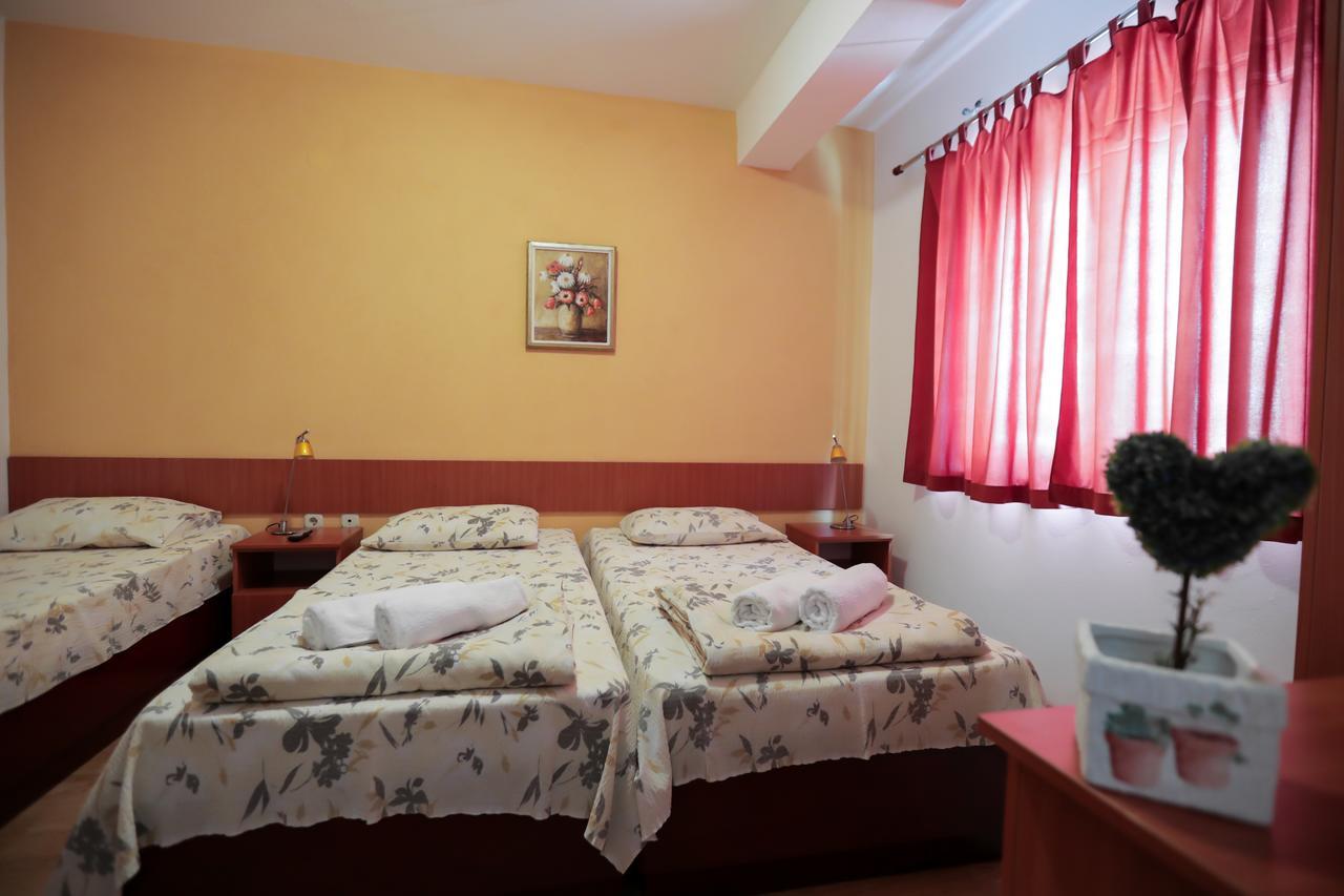Bakal Apartments Ohrid Esterno foto